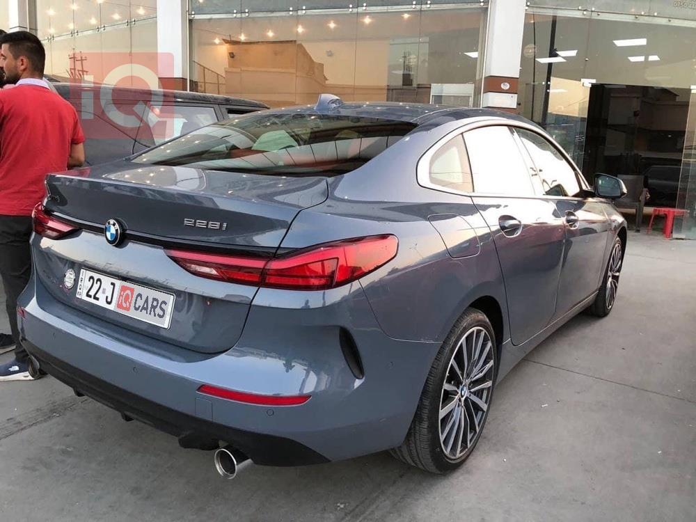 بي ام دبليو الفئة 2